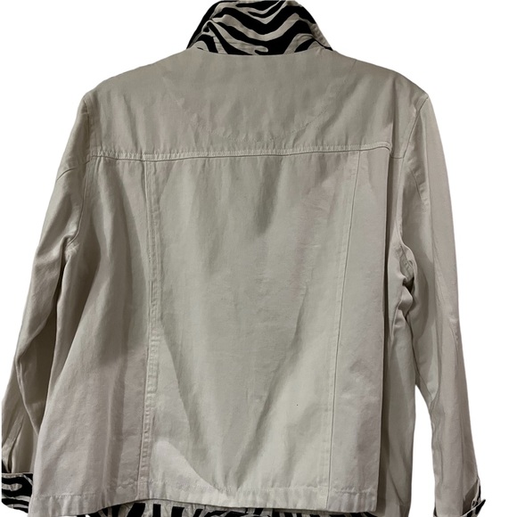 The perfect jacket - Picture 3 of 5